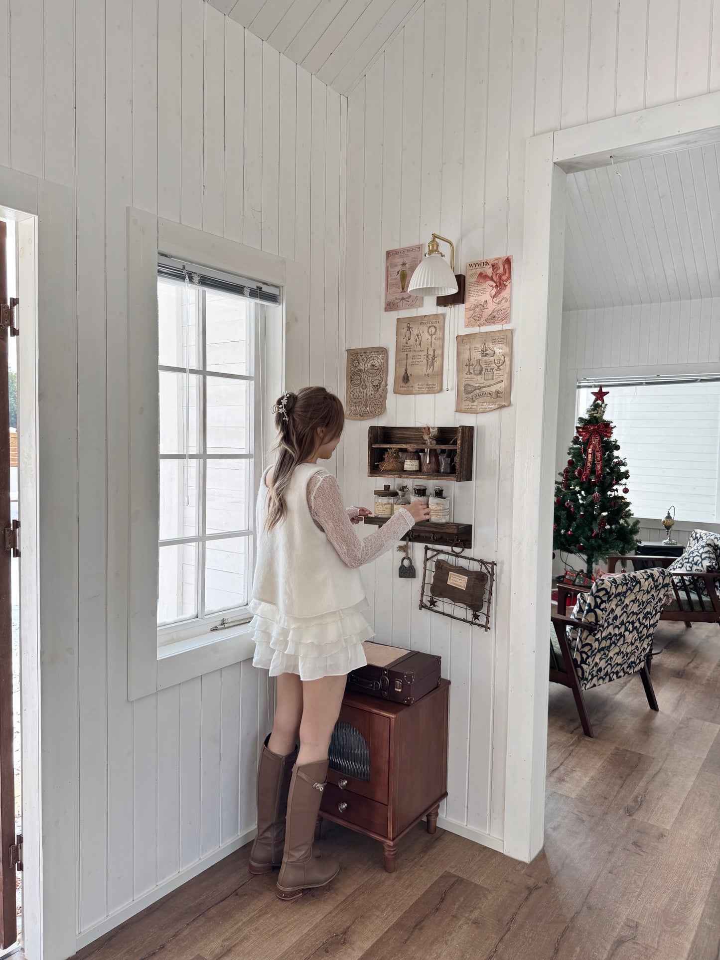 Softly, like snow top