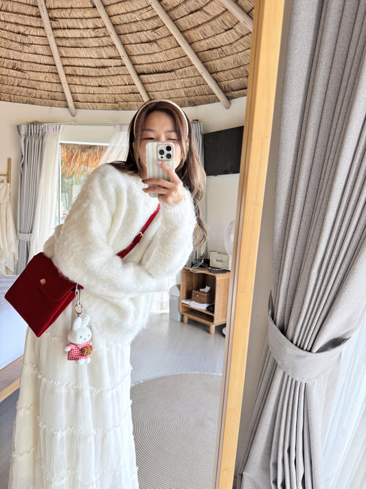 Clouds in the sky knit