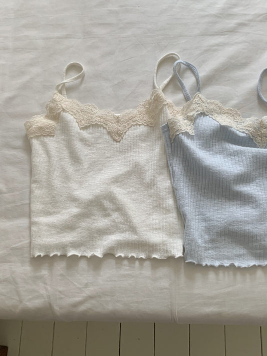 Same day sleeveless