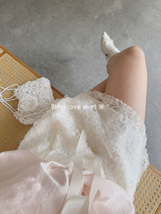 Blind love skirt