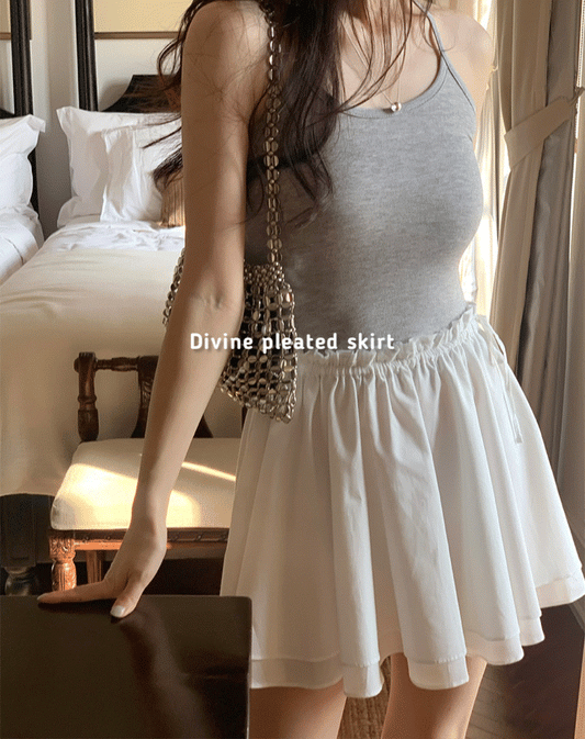 Divine pleated skirt