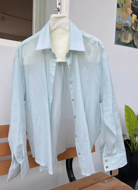 Windy day shirt