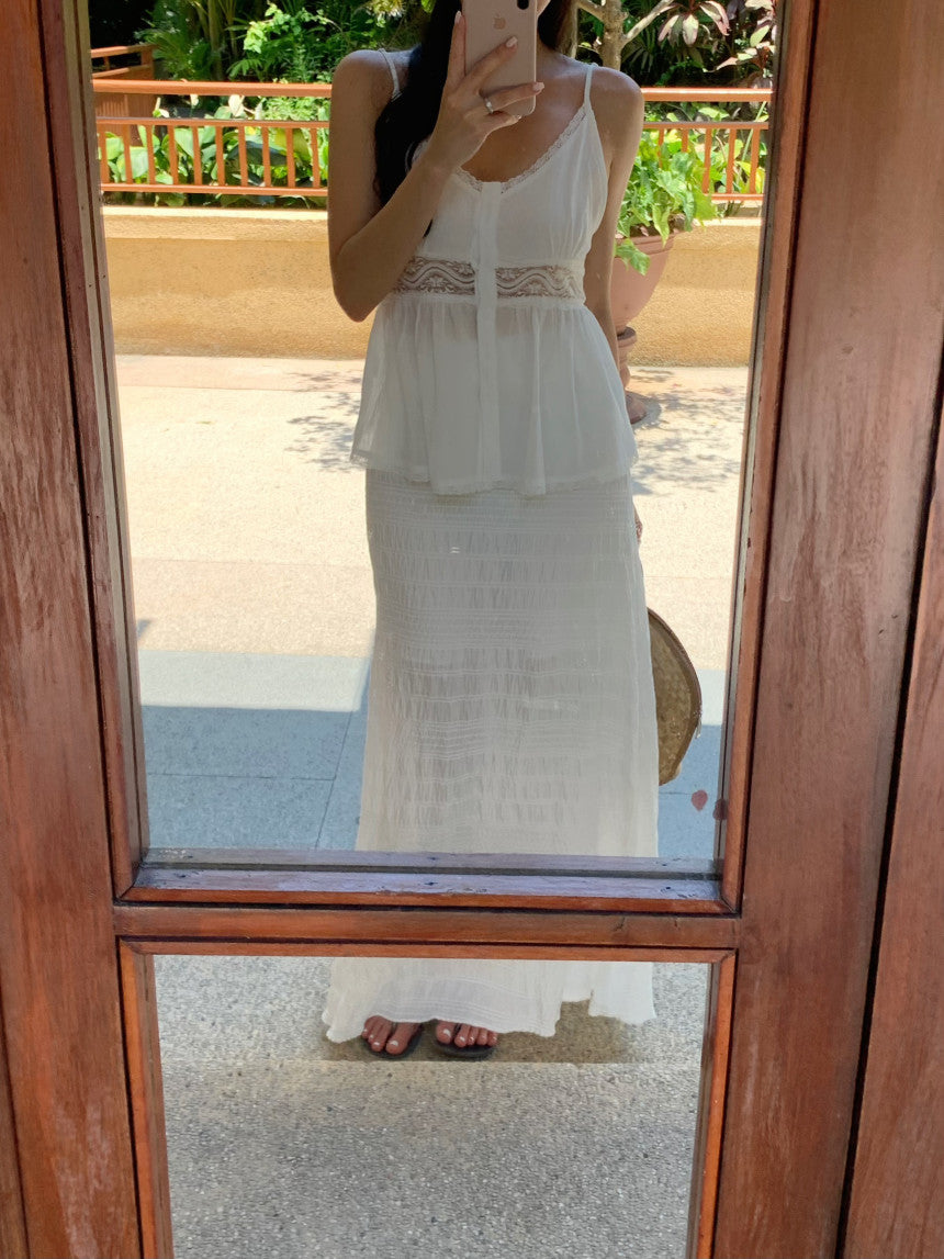Slit long skirt