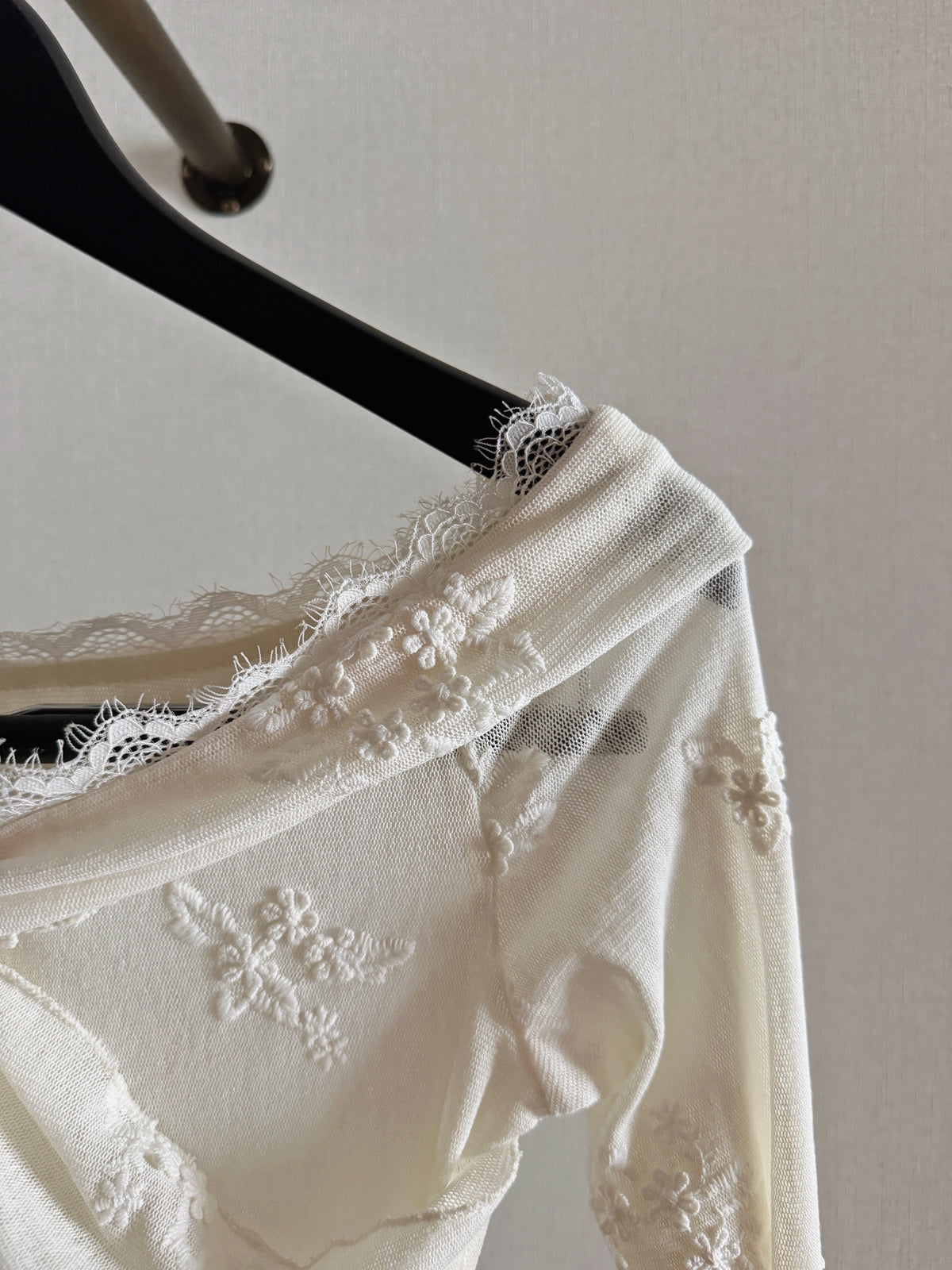 V lace top