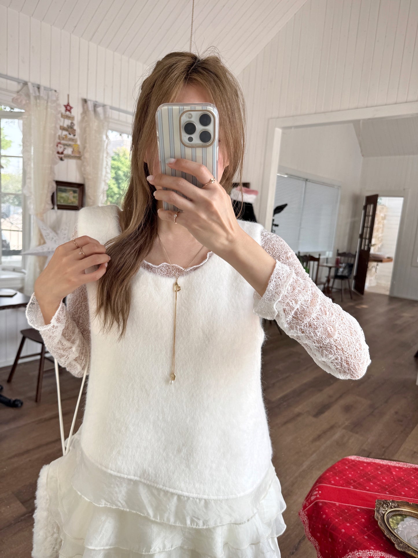 Softly, like snow top