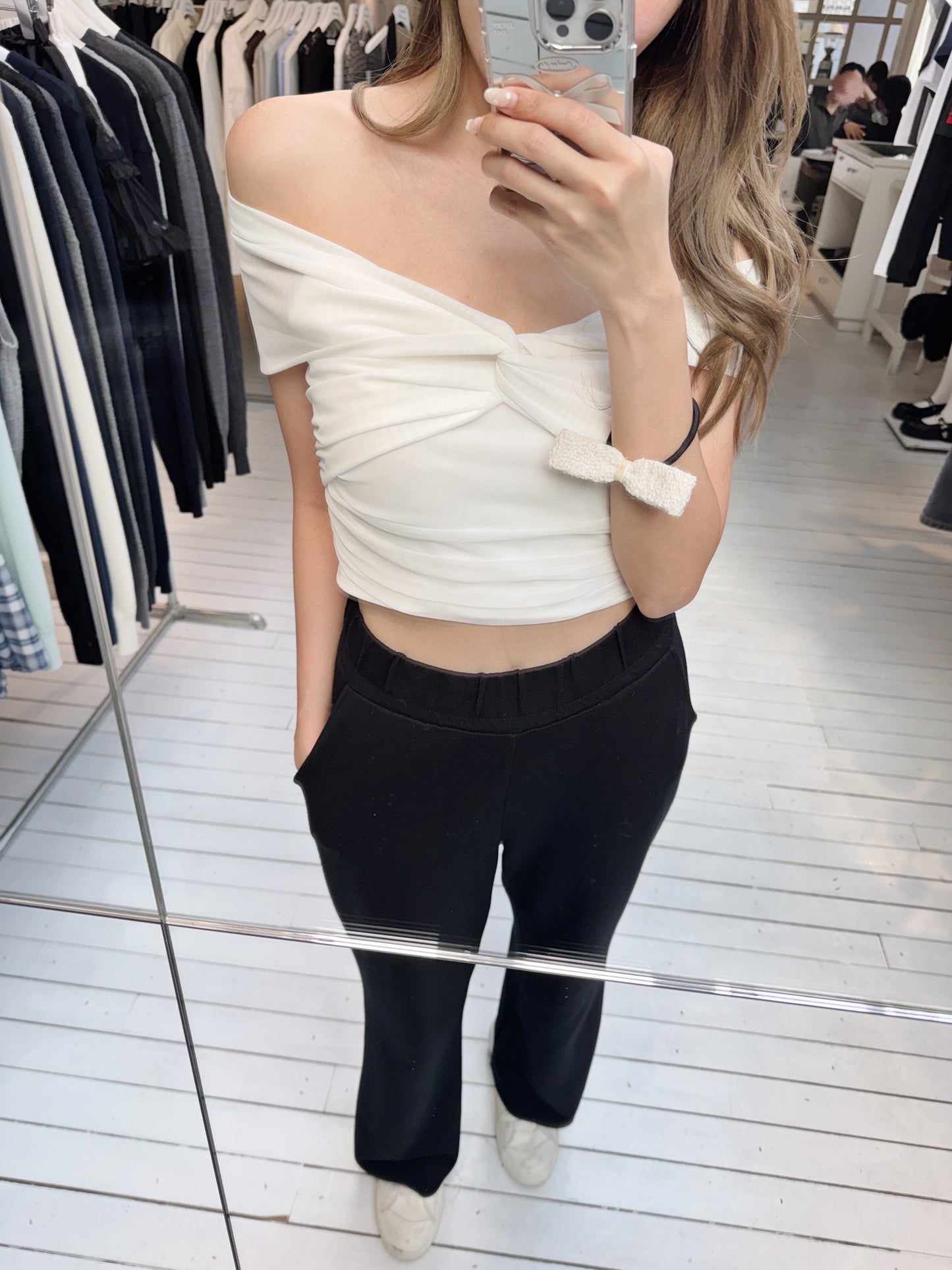 Air ribbon top