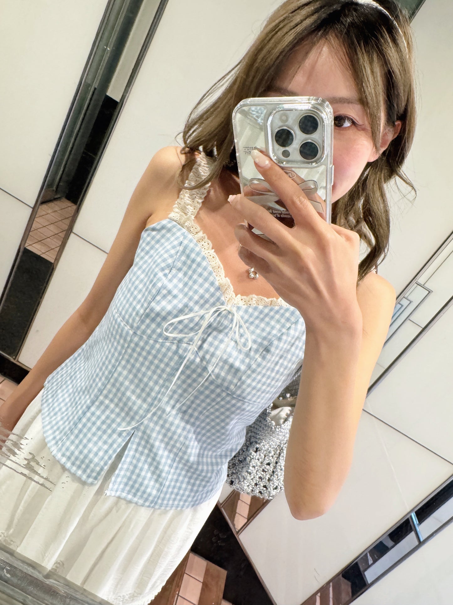 May i bustier