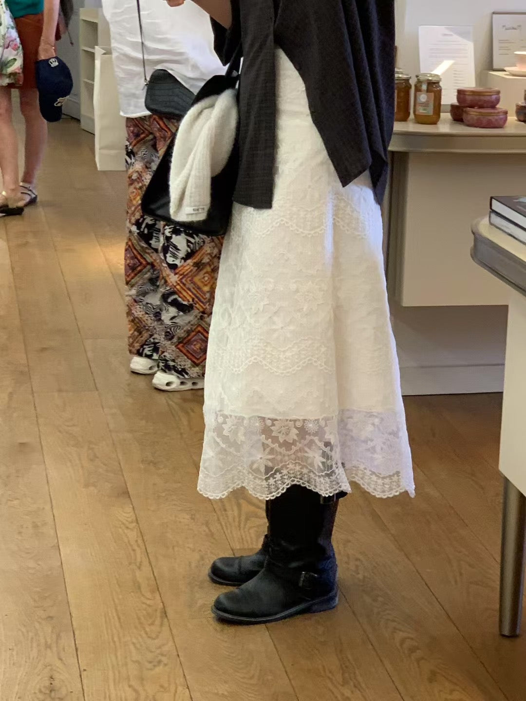 Aro skirt