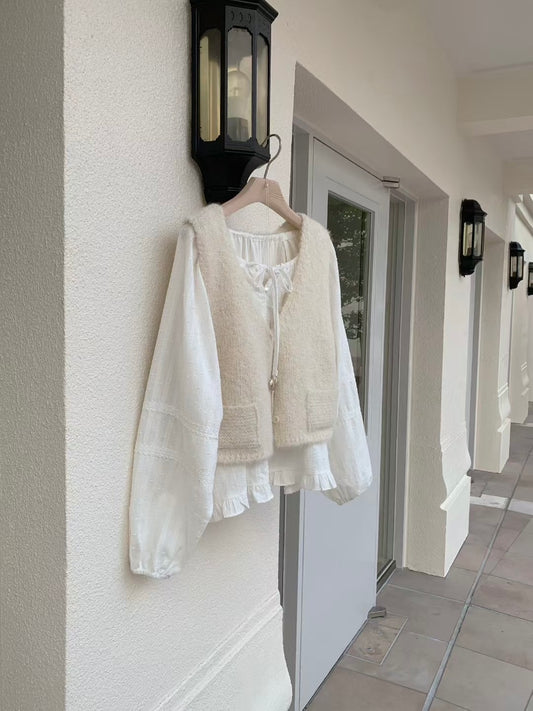 Our feeling blouse