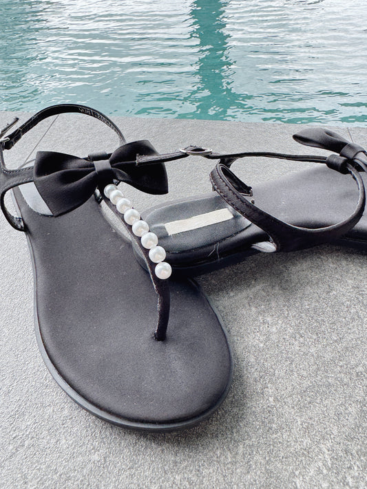 Miko sandals