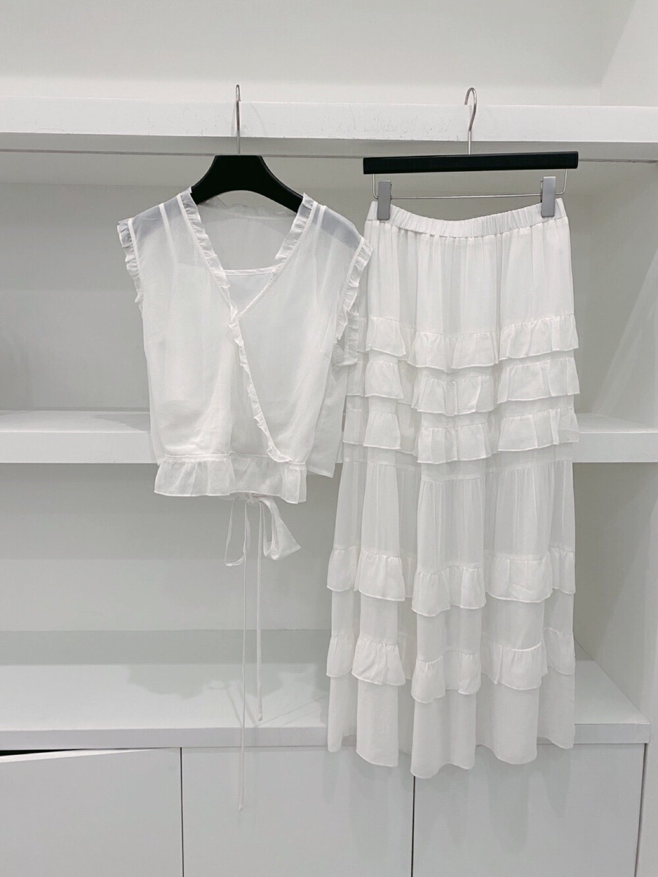 Cake laze top/skirt