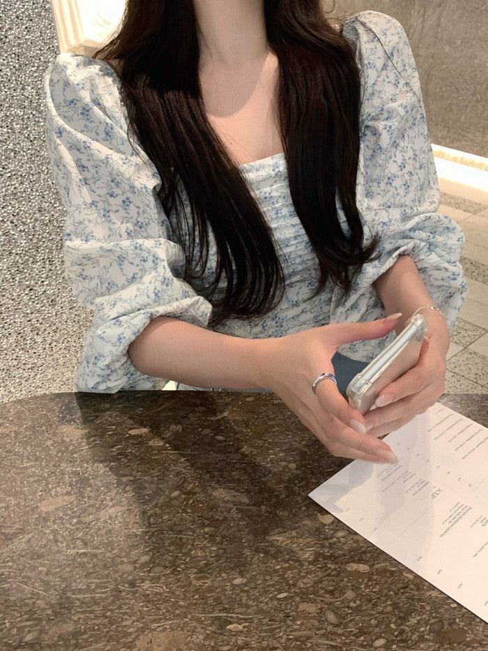 Lily shirring blouse