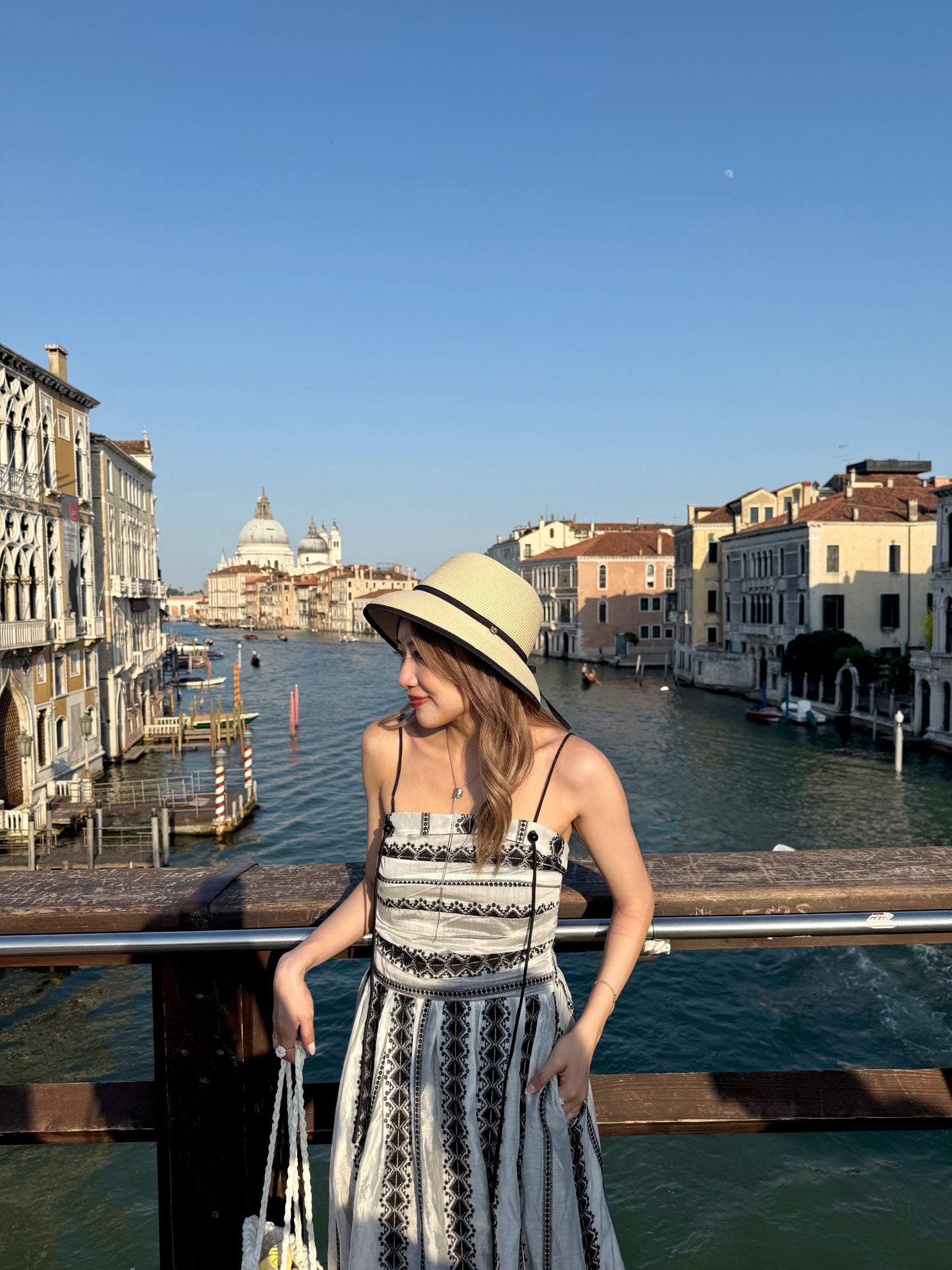 Gondola one-piece
