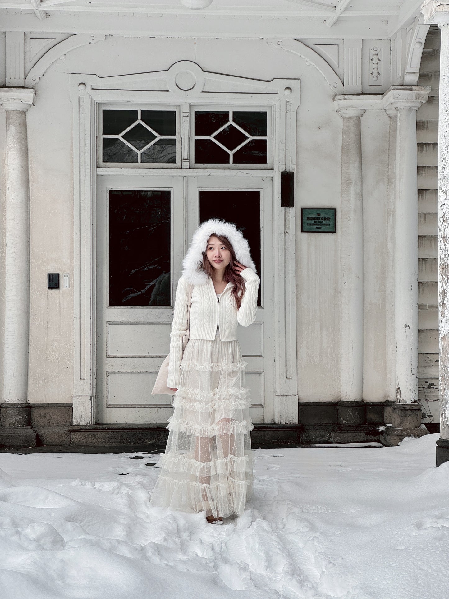 Swan see-through lace skirt(2 colors)