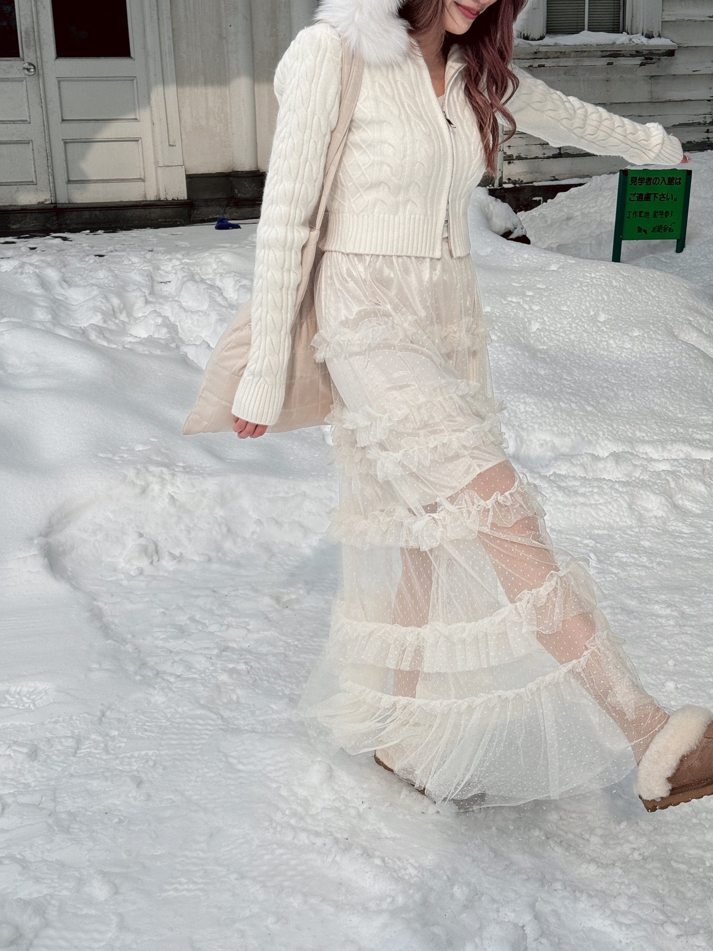 Swan see-through lace skirt(2 colors)